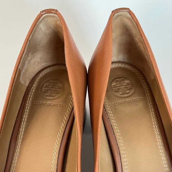 Leather Block Heel Pumps - Picture 6 of 7